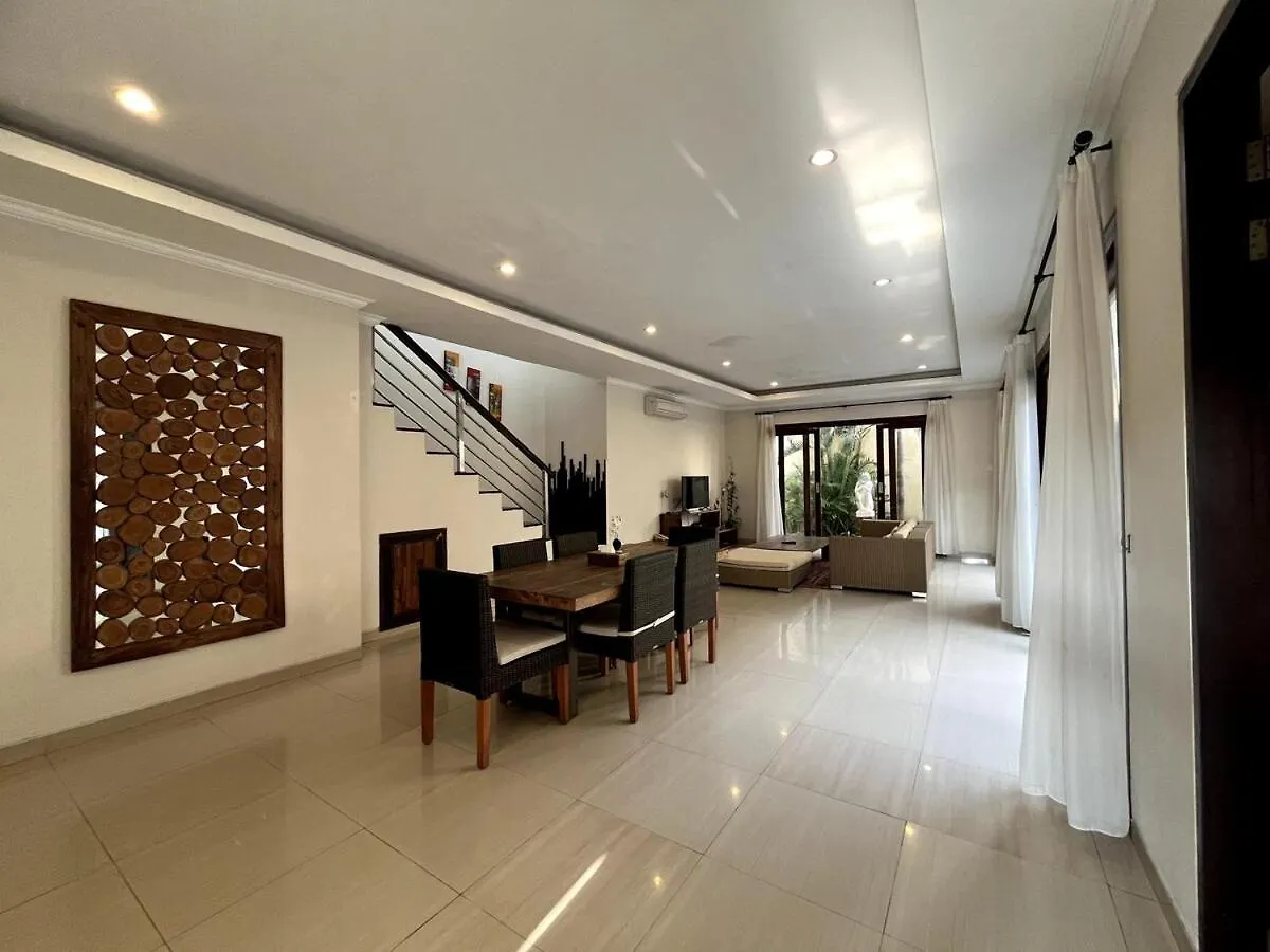 White Lotus Villa By Miel Property Seminyak 0*,  Indonesien